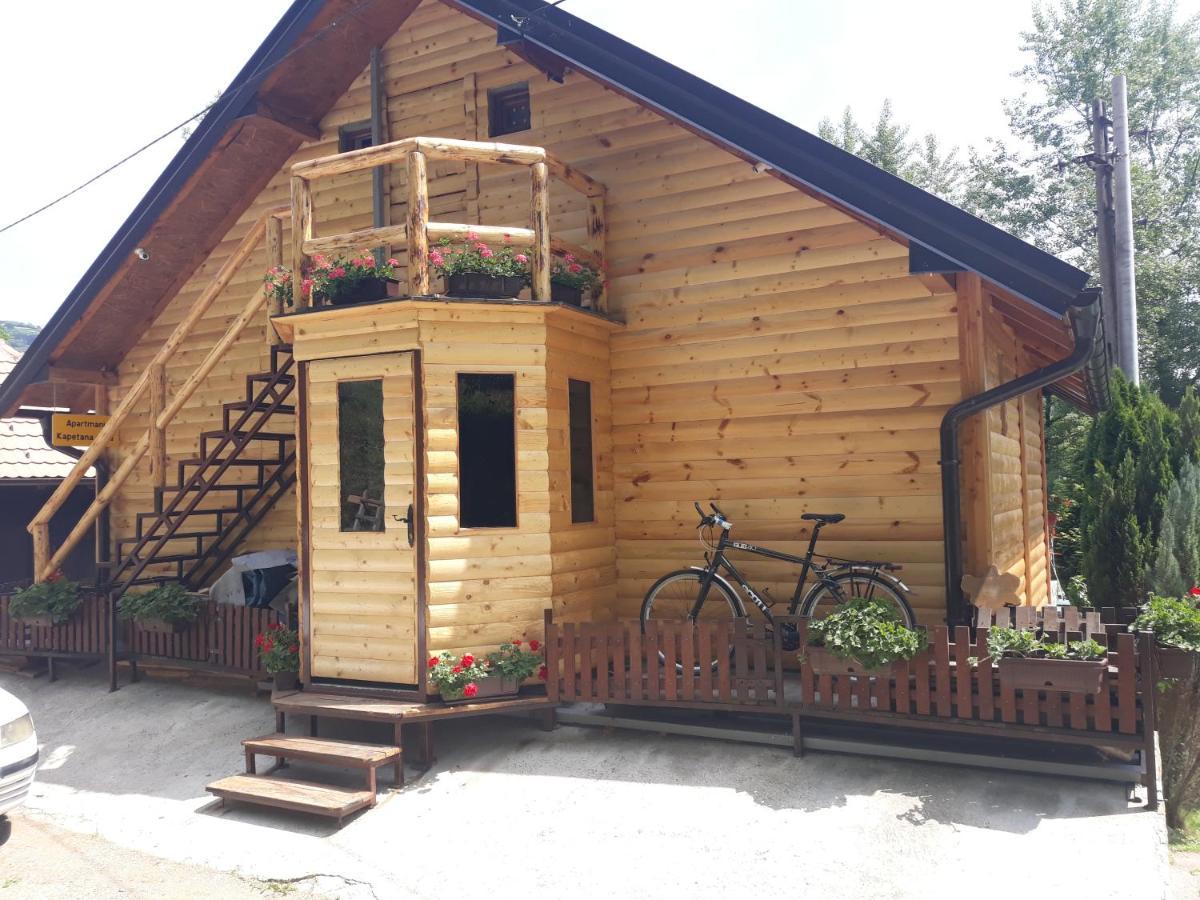 Apartman "Kapetana Luka" Ljubovija Exterior foto